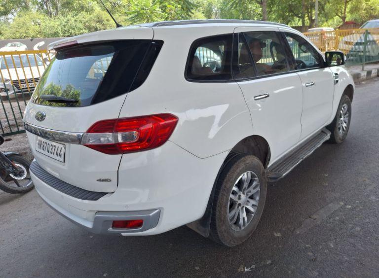 Ford Endeavour Titanium 3.2 4x4 AT 2017