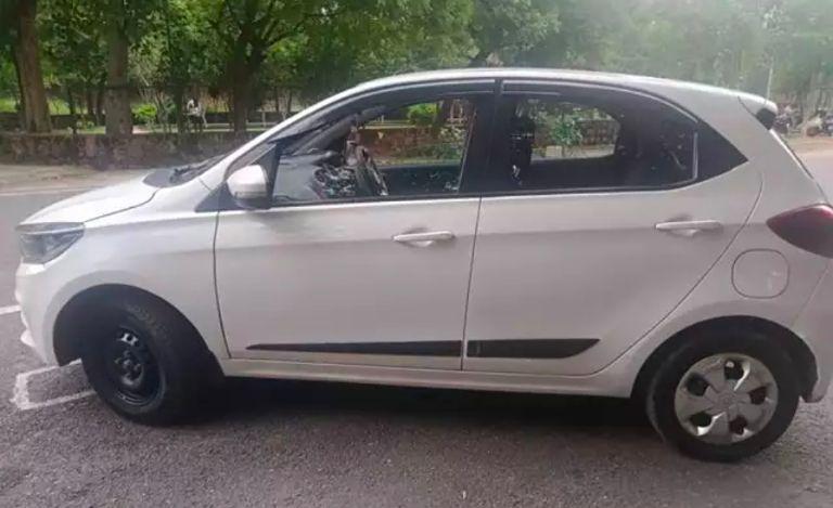 Tata Tiago Revotron XT 2019