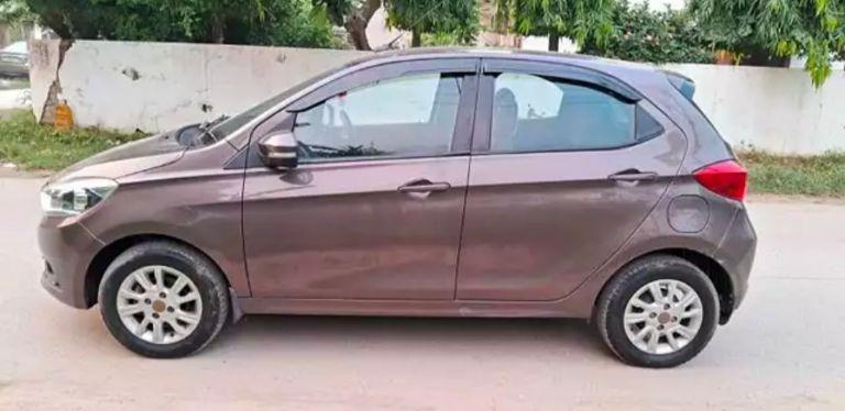 Tata Tiago Revotron XZA 2018