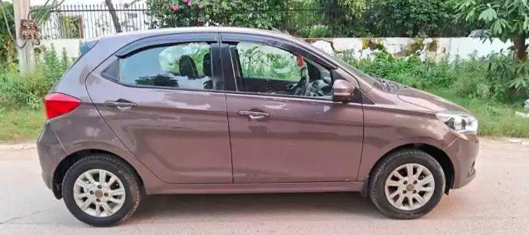 Tata Tiago Revotron XZA 2018