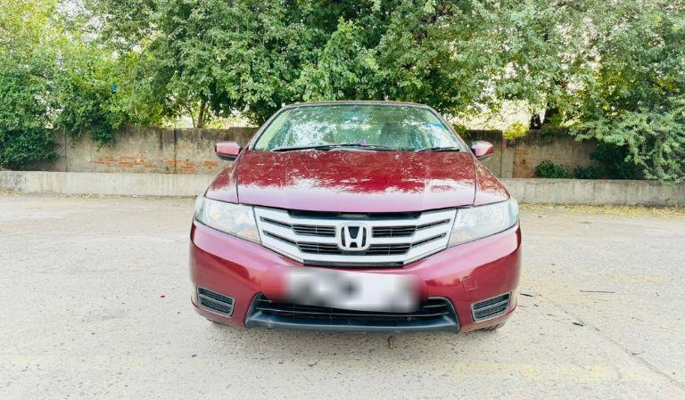 Honda City 1.5 E MT i-VTEC 2013