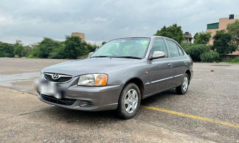 Hyundai Accent Executive 2013