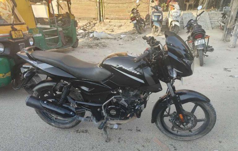 Bajaj Pulsar 150cc ABS FI 2021