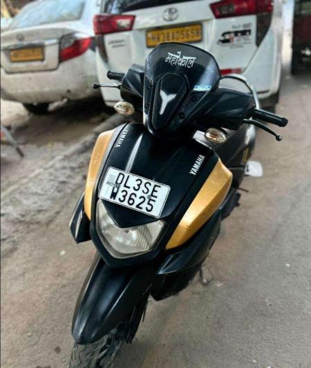 Yamaha Ray ZR 125 Disc BS6 2021