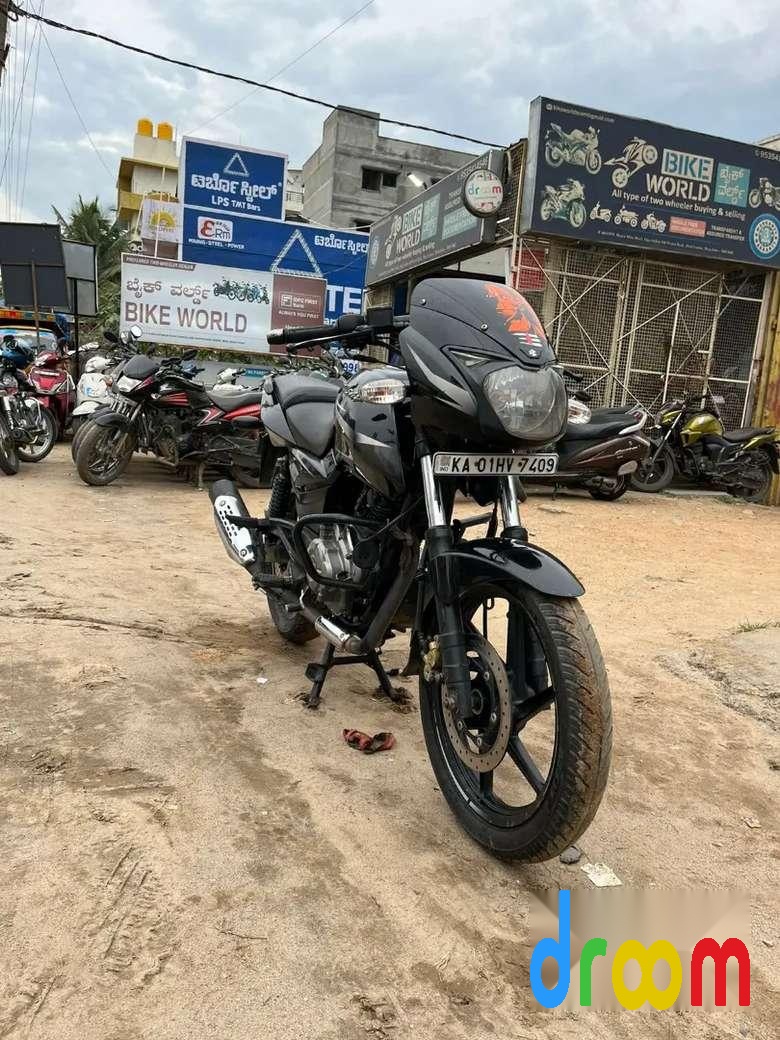 Bajaj Pulsar 180cc 2017