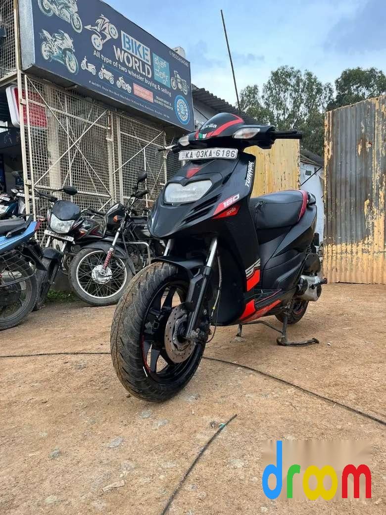Piaggio Vespa Elegante 125cc 2019