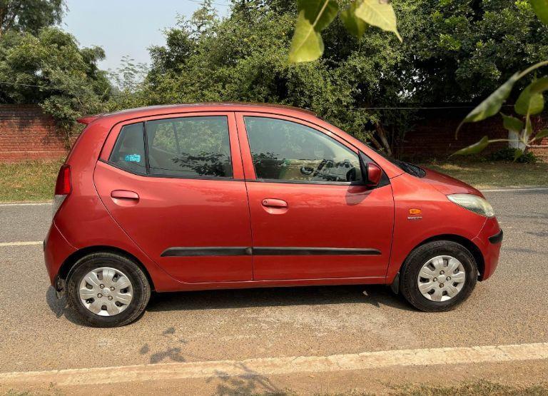 Hyundai i10 Sportz 1.2 AT 2010