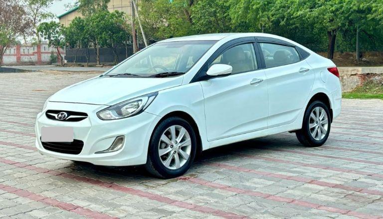 Hyundai Verna 1.6 CRDI SX (O) 2012