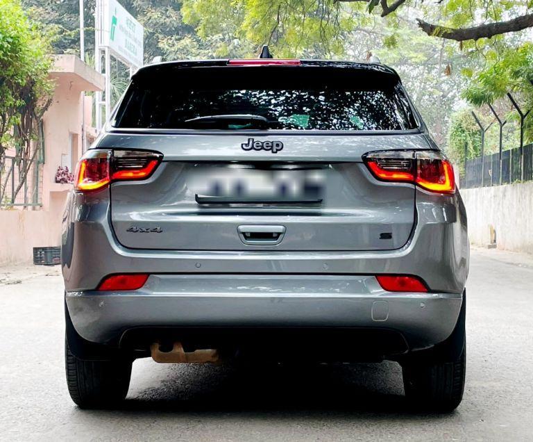 Jeep Compass Limited (O) 2.0 Diesel 4x4 AT 2021