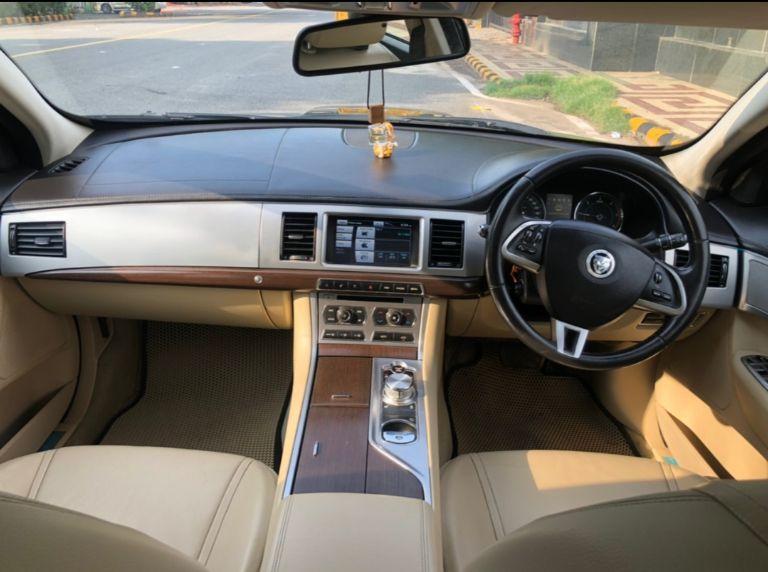 Jaguar XF 2.2 Diesel Luxury 2013