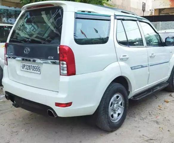 Tata Safari Storme 2.2 EX 4X2 2018
