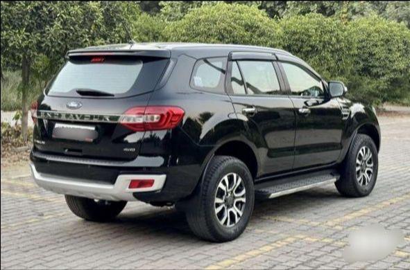 Ford Endeavour Titanium 3.2 4x4 AT 2018