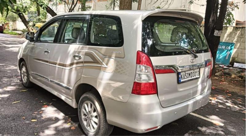 Toyota Innova 2.5 Z 7 SEATER 2013