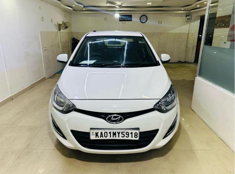 Hyundai i20 Magna 1.4 CRDi 2012