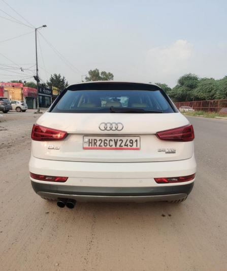 Audi Q3 35 TDI quattro Premium Plus 2016