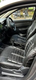 Renault KWID 1.0 RXT 2016