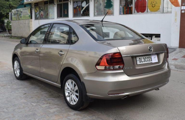 Volkswagen Vento 1.2L TSI Highline Plus AT 2016