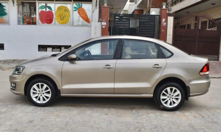 Volkswagen Vento 1.2L TSI Highline Plus AT 2016