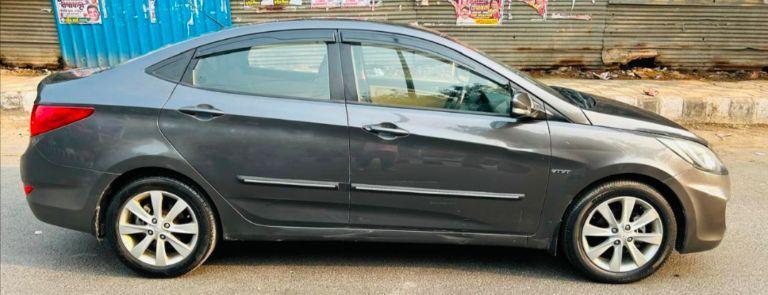 Hyundai Verna 1.6 SX 2012