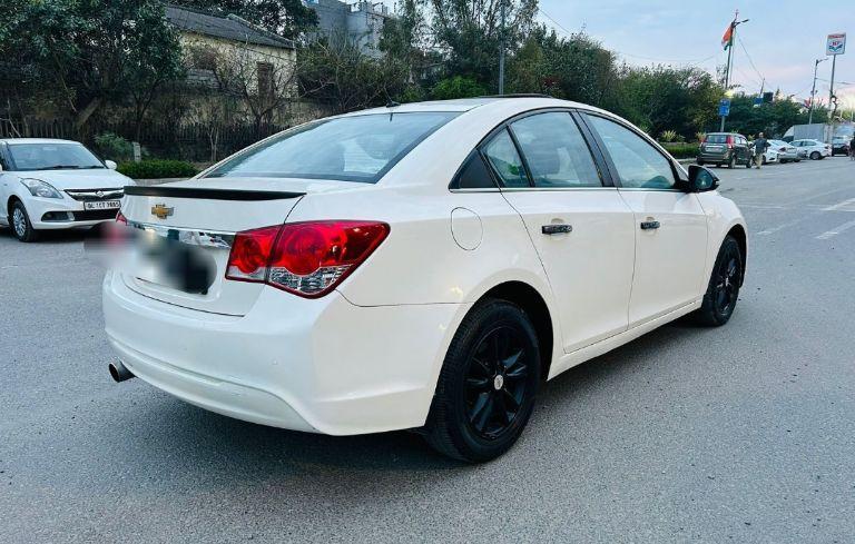 Chevrolet Cruze 2.0 LTZ MT 2016