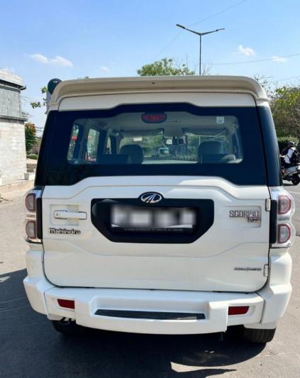 Mahindra Scorpio S4 Plus 2017