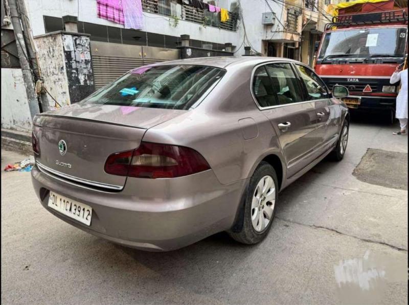 SKODA SUPERB Elegance 1.8 TSI AT 2014