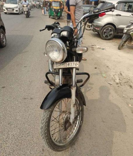 Bajaj CT 100 Spoke 2017