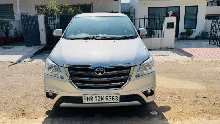 Toyota Innova 2.5 Z 7 SEATER 2013