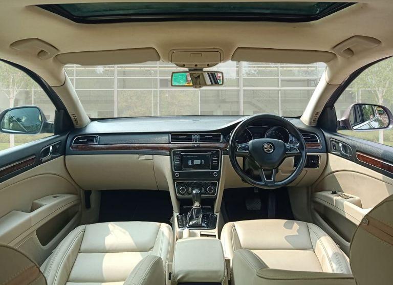 SKODA SUPERB Elegance 1.8 TSI AT 2014