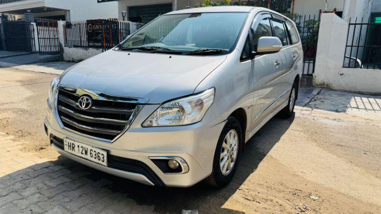 Toyota Innova 2.5 Z 7 SEATER 2013