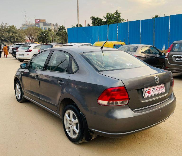 Volkswagen Vento Highline Petrol 2014