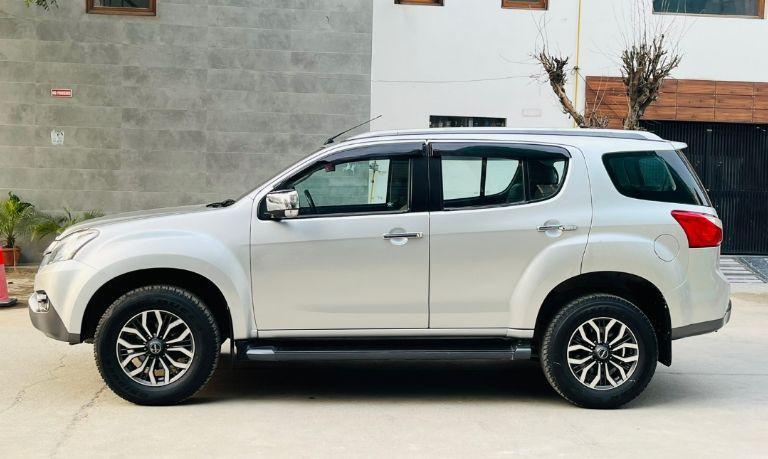 Isuzu MU-X 4x4 2017