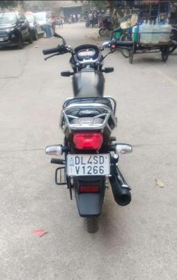 Hero Splendor Plus Matt Axis Grey Metallic 2024