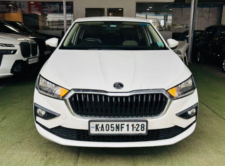 Skoda Slavia Ambition 1.0L TSI MT 2022