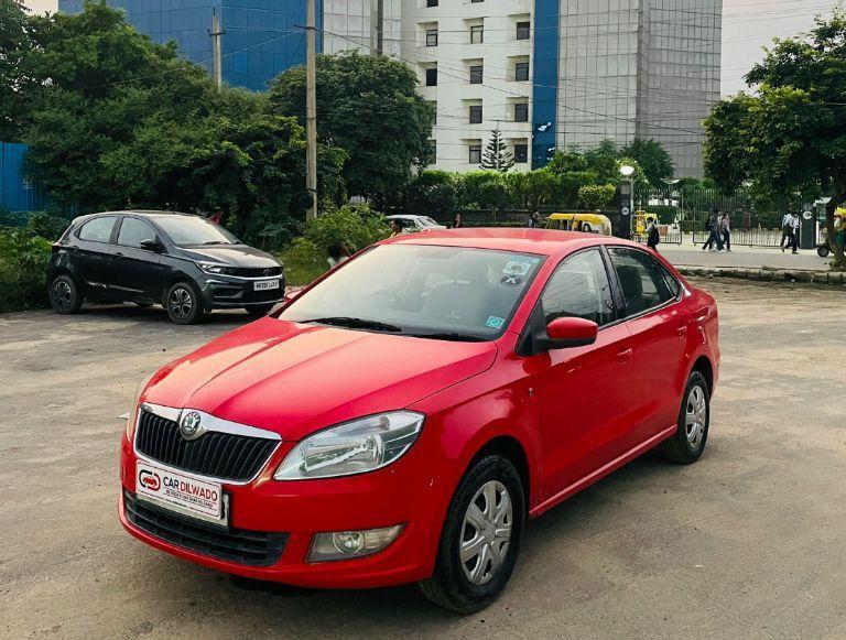 Skoda Rapid ACTIVE 1.6 TDI CR MT 2012
