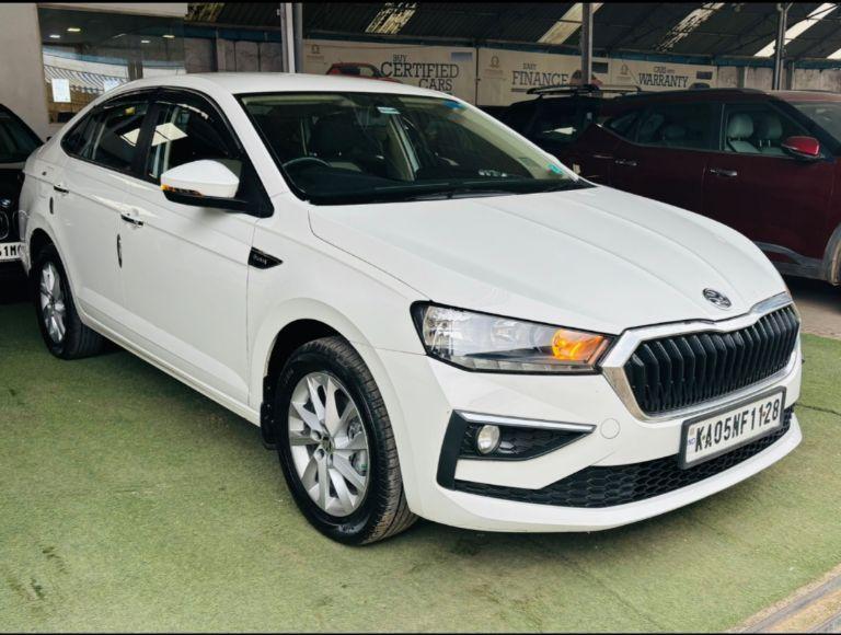 Skoda Slavia Ambition 1.0L TSI MT 2022