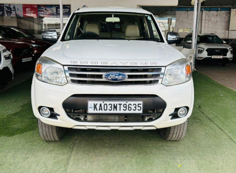 Ford Endeavour 2.5L 4x4 MT 2014