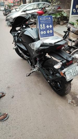 Yamaha R15S STD 2024