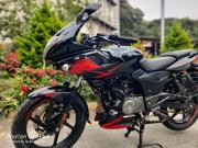 Bajaj Pulsar 220F ABS FI BS6 2021
