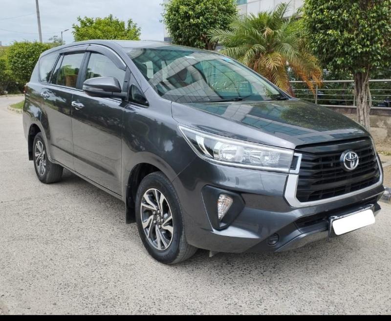 Toyota Innova Crysta 2.7 GX AT 7 STR 2022