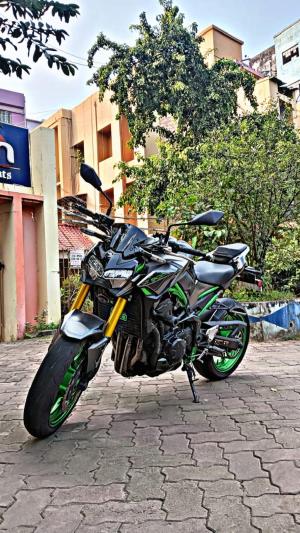Kawasaki Z900 Standard 2023