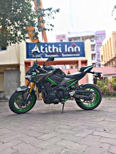 Kawasaki Z900 Standard 2023