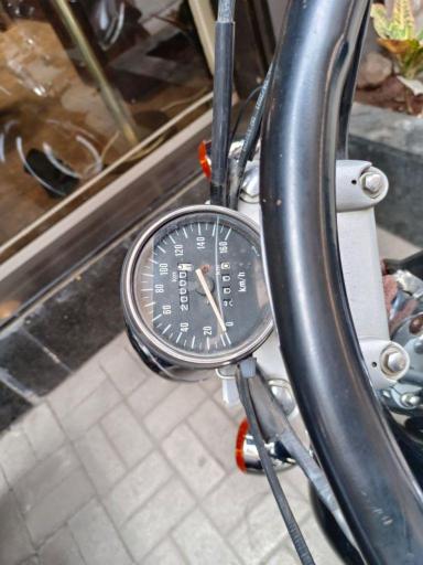 Bajaj Avenger 220cc 2018