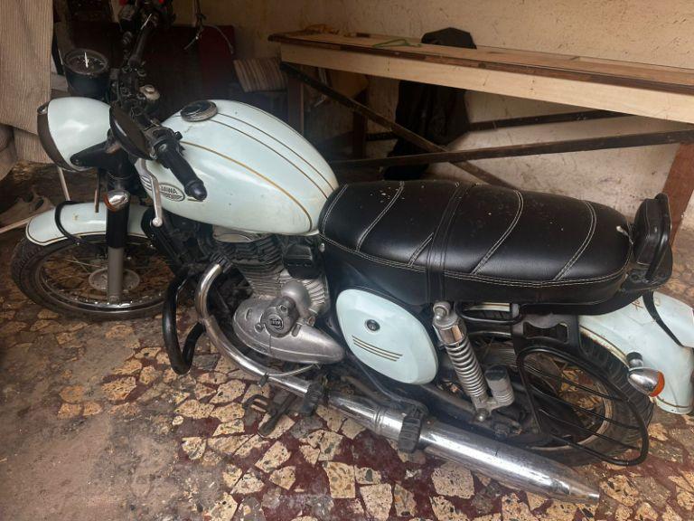 Jawa Forty Two 295CC ABS BS6 2020