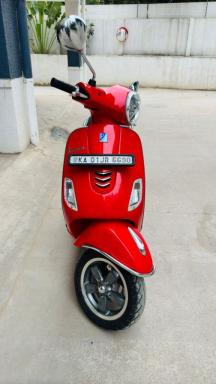 Piaggio Vespa VXL 125cc 2022