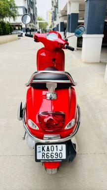 Piaggio Vespa VXL 125cc 2022