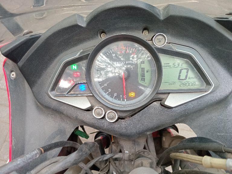 Bajaj Pulsar RS200 ABS 2015