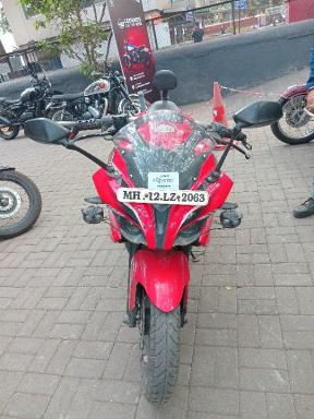 Bajaj Pulsar RS200 ABS 2015