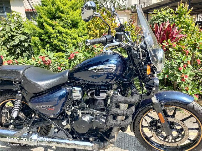 Royal Enfield Meteor 350 Fireball 2023