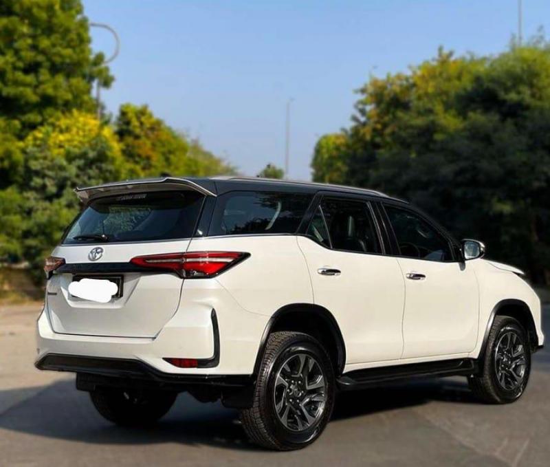 Toyota Fortuner Legender 2.8 4x2 AT 2022